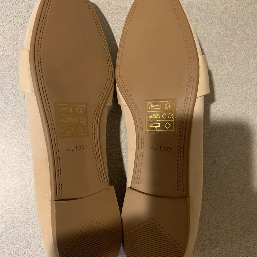 NWOB Aldo Tan Suede Like Loafers sz 8.5
